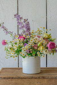 Seasonal Vase ~ Petite